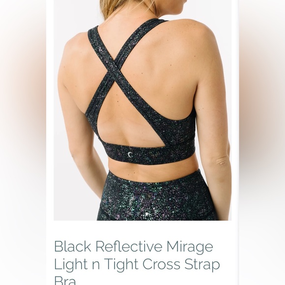 Worn/washed once. - Picture 4 of 4